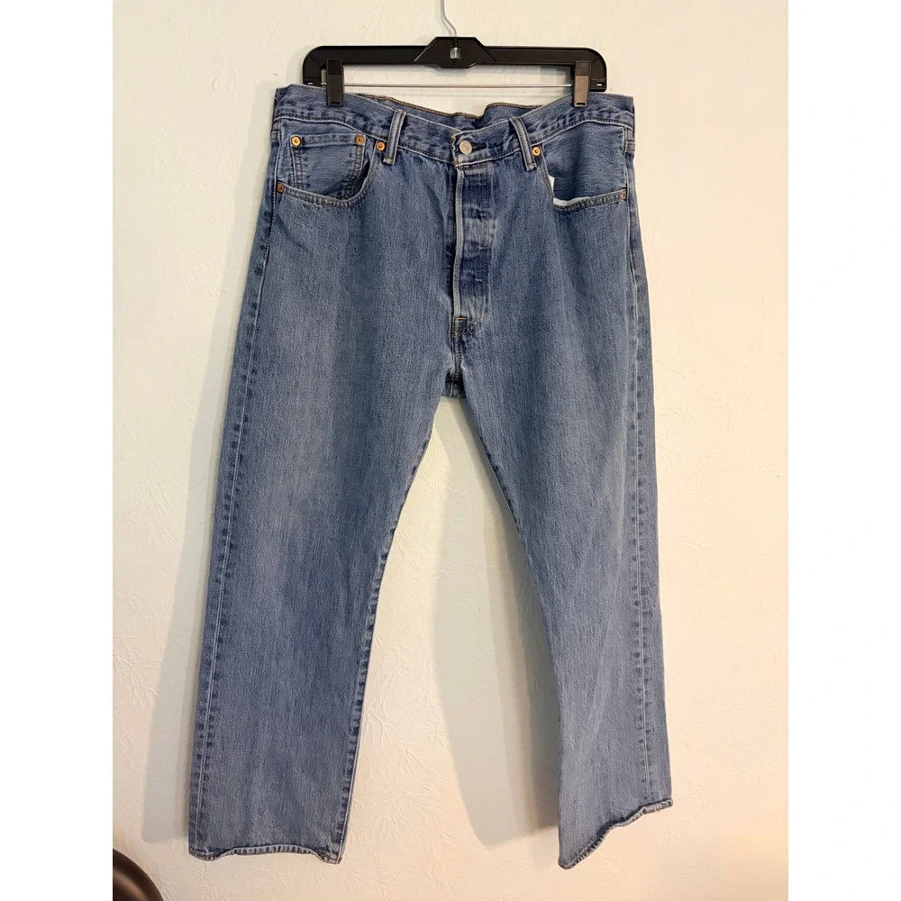 Levi's 501 Original Fit Jeans 38x29 Blue Denim Button Fly Classic Americana